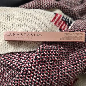 Anastasia Beverly Hills Brow Definer in Medium Brown New!